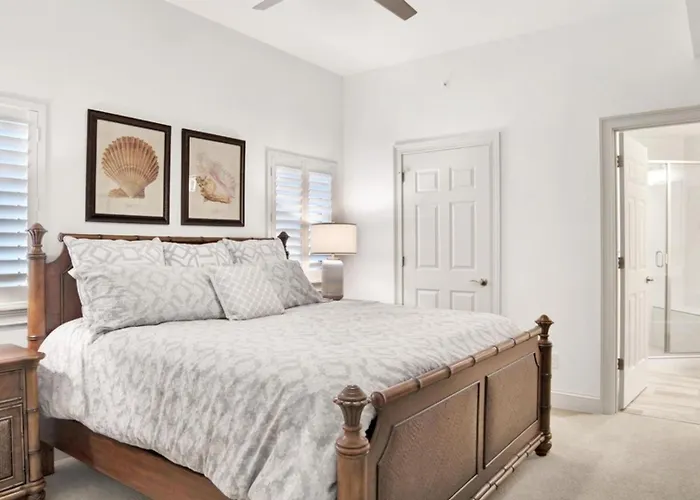 Apartment Four Bedroom Gulf Front With Expansive Balcony *
