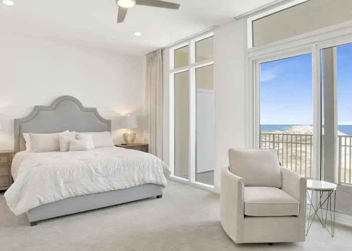 Four Bedroom Gulf Front With Expansive Balcony * Pensacola