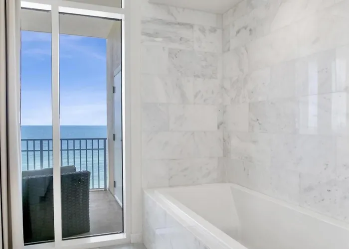 Four Bedroom Gulf Front With Expansive Balcony Apartment Pensacola
