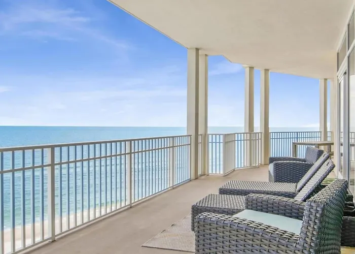 Four Bedroom Gulf Front With Expansive Balcony Apartment